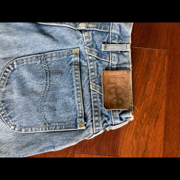 Lee’s High Waisted Mom Jeans - Picture 4 of 9